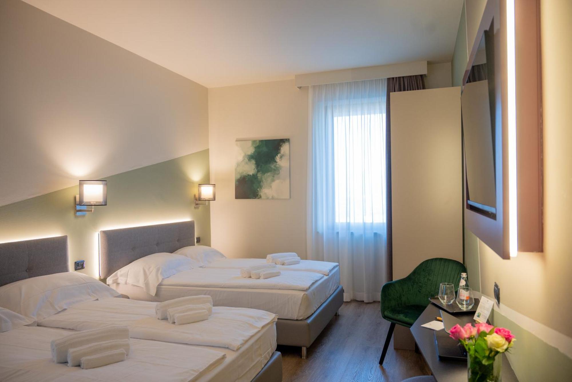 Ile Hotel Peschiera del Garda Eksteriør bilde