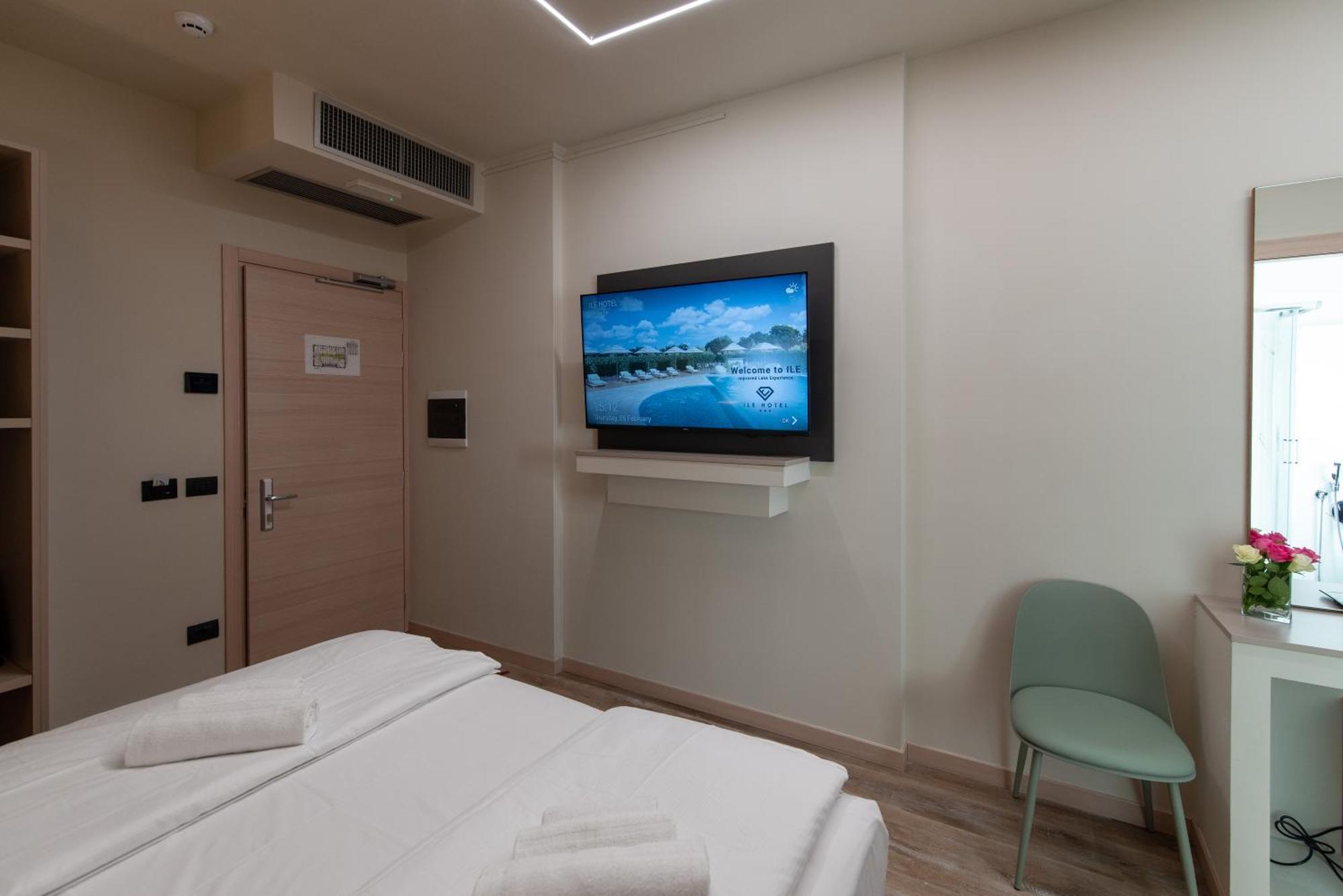 Ile Hotel Peschiera del Garda Eksteriør bilde