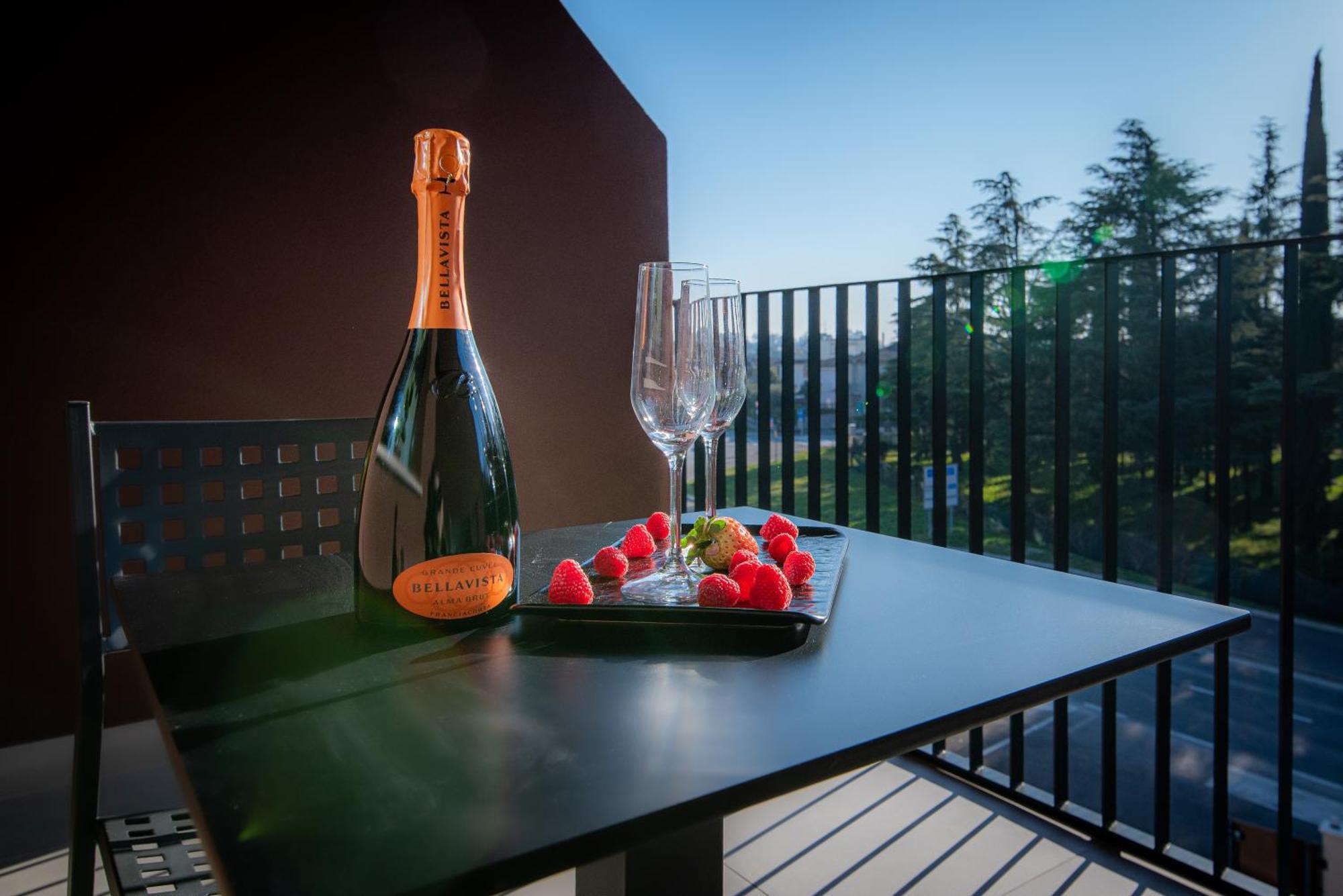 Ile Hotel Peschiera del Garda Eksteriør bilde