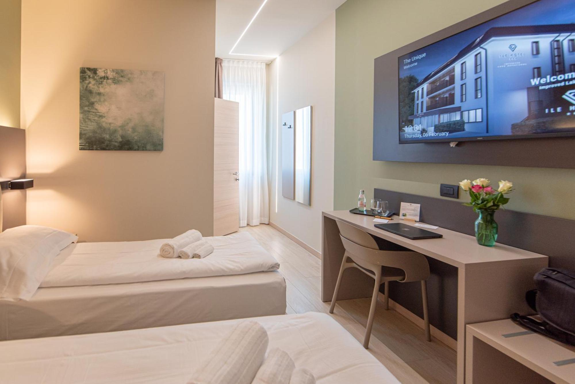Ile Hotel Peschiera del Garda Eksteriør bilde