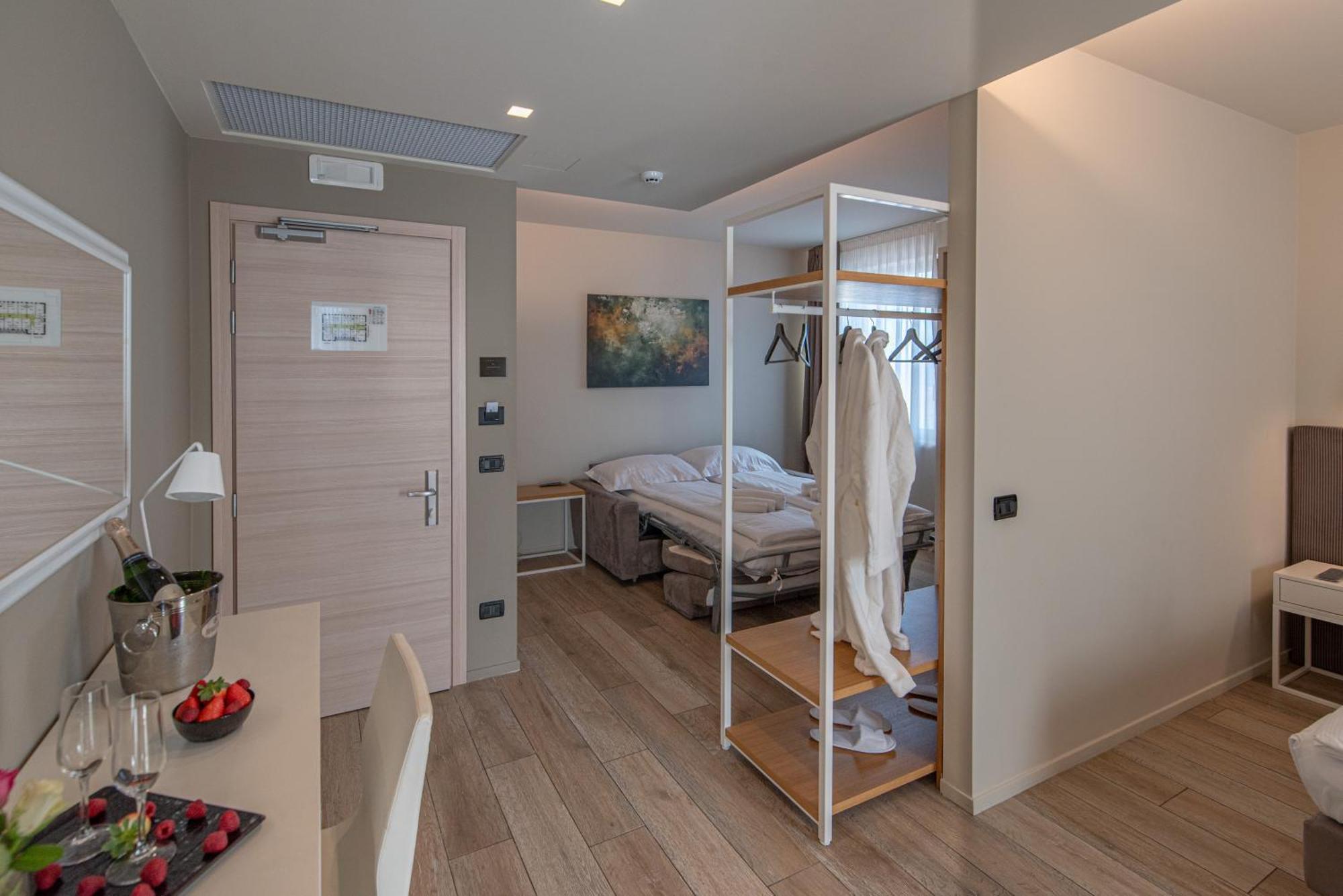Ile Hotel Peschiera del Garda Eksteriør bilde