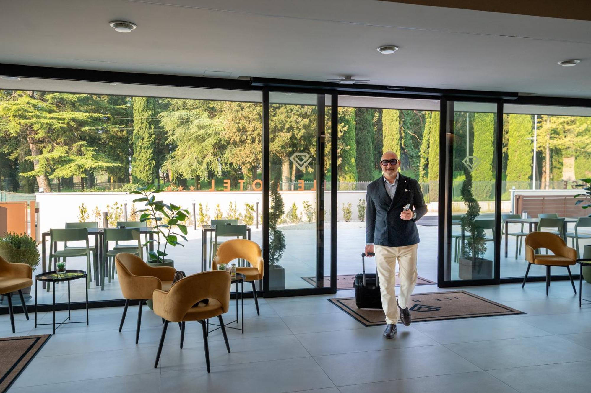Ile Hotel Peschiera del Garda Eksteriør bilde